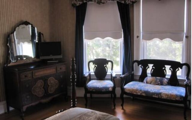 Arbor View Inn