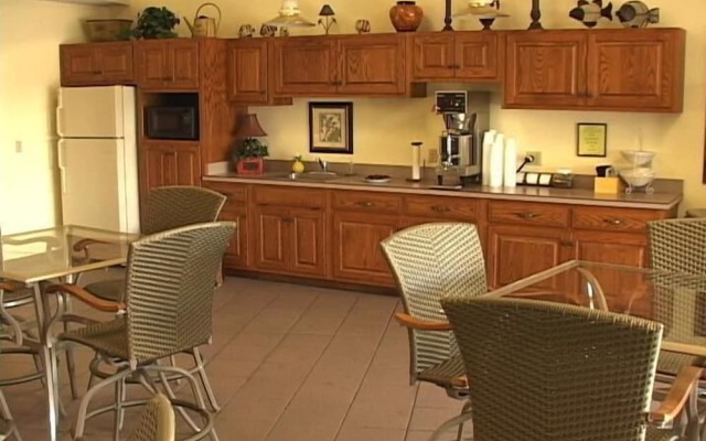 Pine View Resort