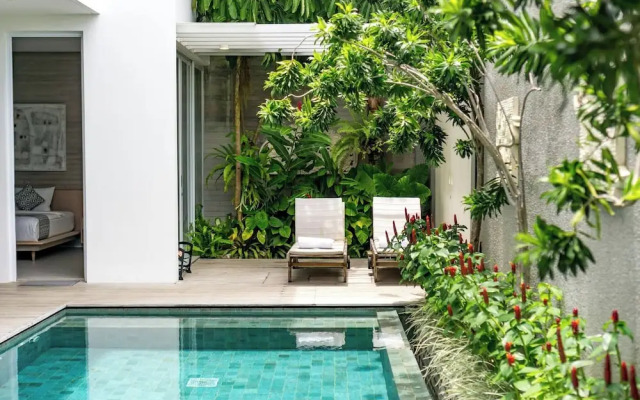 Swan Villas in Seminyak