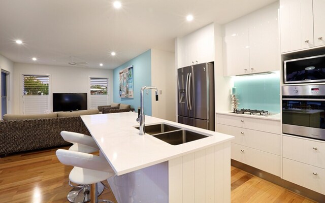 Cocos Court 21