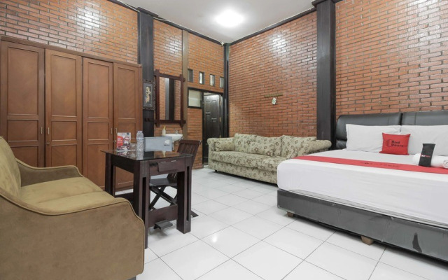 RedDoorz @ Cilandak Timur