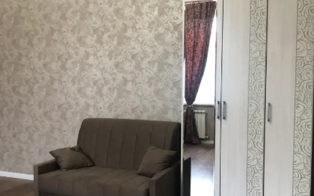 Апартаменты на улице Октябрьской Революции 223