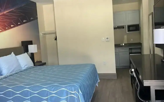 Elite Inn & Suites