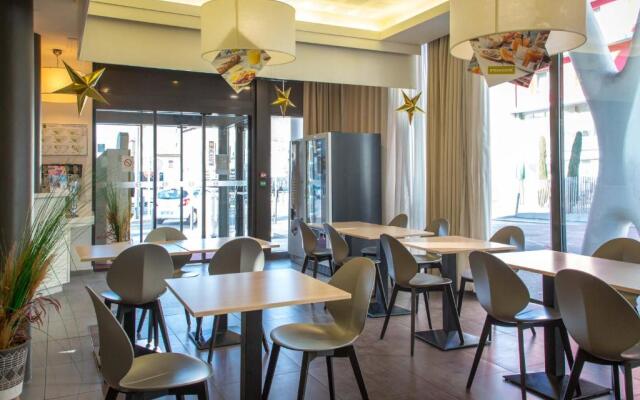 B&B HOTEL Marseille La Timone
