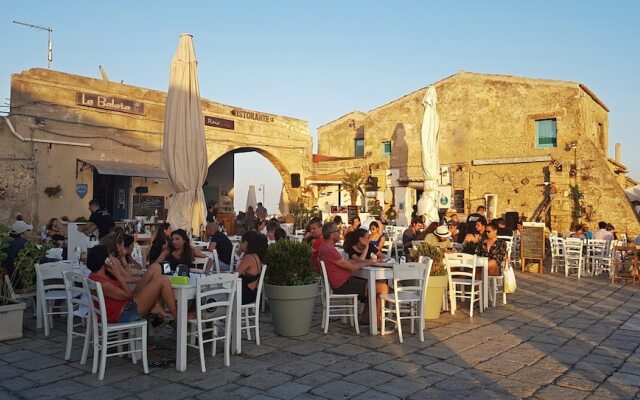 Apartment With sea View