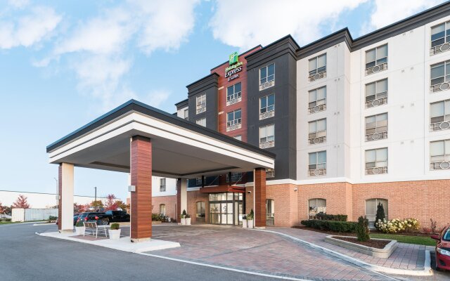 Holiday Inn Express & Suites Milton, an IHG Hotel