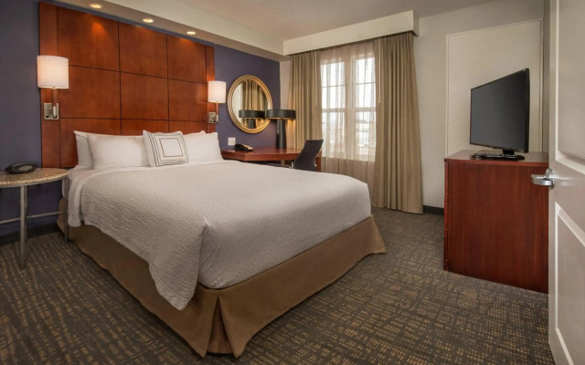 Residence Inn by Marriott Dulles Airport At Dulles 28 Centre