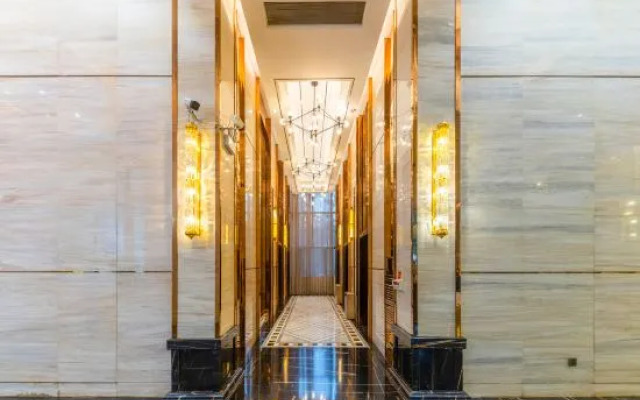 Junrui Huasheng  International Hotel