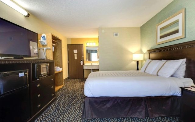 Fireside Inn and Suites