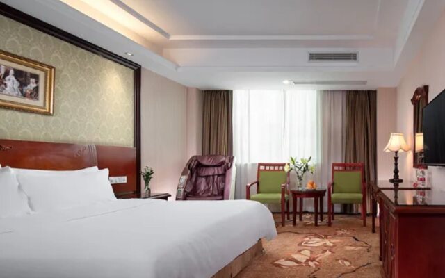 Vienna Hotel Huizhou Zhongxin