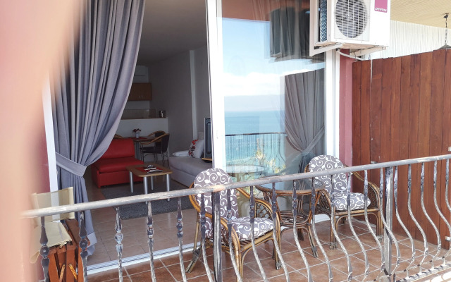 Villa Eros Apartments