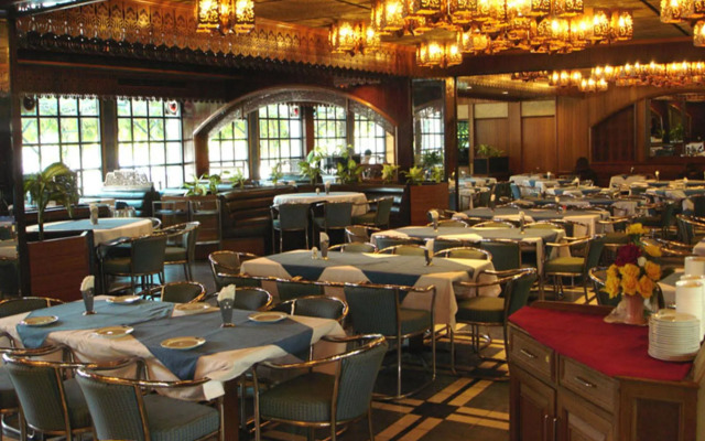 Siam Thani Hotel