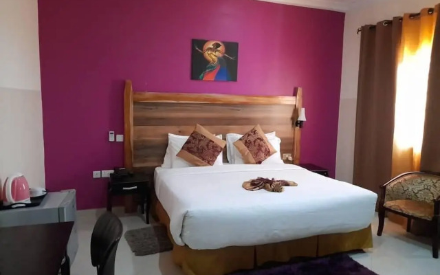 African Hill Hotel & Resort