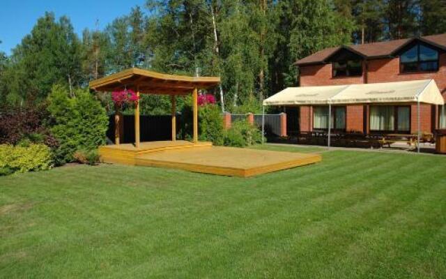 Strenči Guesthouse & SPA