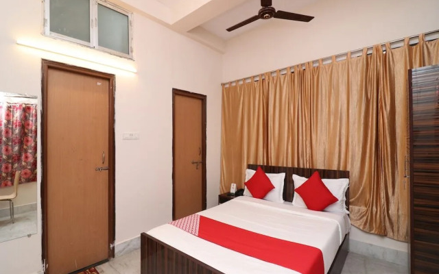 Studio Atrium by OYO Rooms