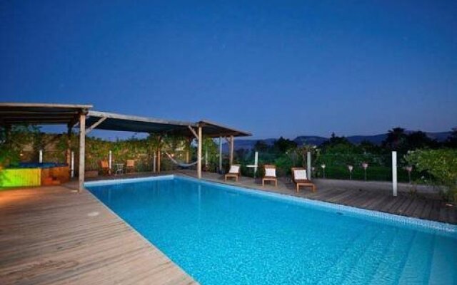 Villa Bakfar