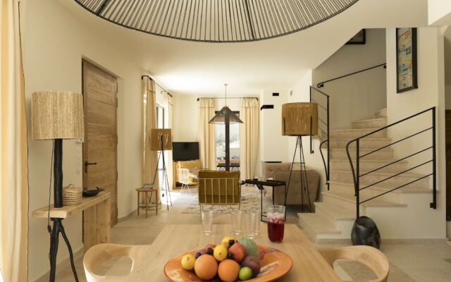 Les Bastides du Mas de l'Amarine