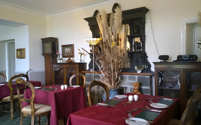 Trimstone Manor Country House Hotel