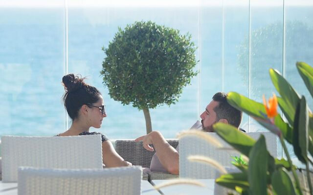 Luxury Beach Guest House