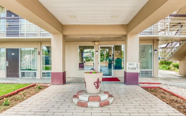 OYO Hotel Jackson North I-55