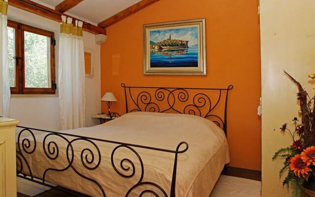 Enticing Holiday Home in Korčula Near Seabeach