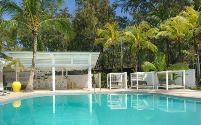 Tropical Attitude - Adults only