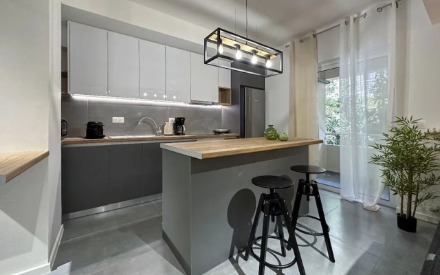 LIV - Modern Comfort Oasis in Pagrati