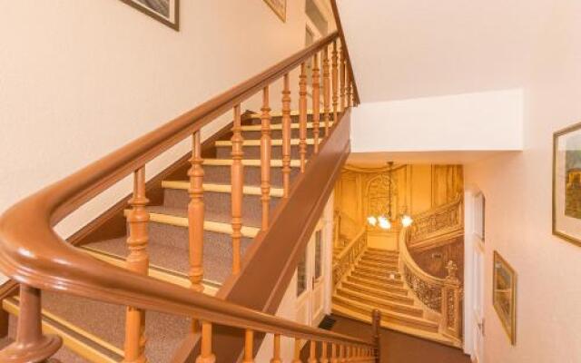 Hotel Merkur
