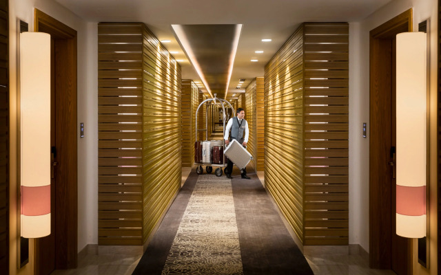 Beach Rotana Residences