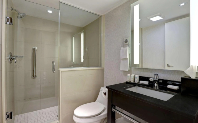 Embassy Suites by Hilton Niagara Falls Fallsview