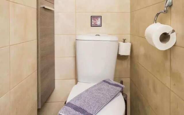 Adorable flat for 4 ppl in Kolonaki
