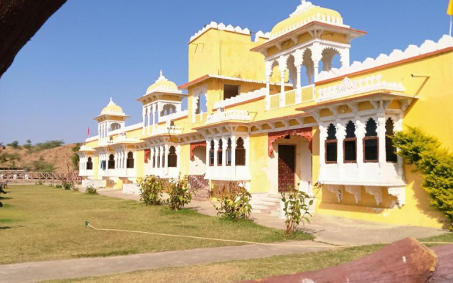 SPOT ON 40056 Palace Anjali