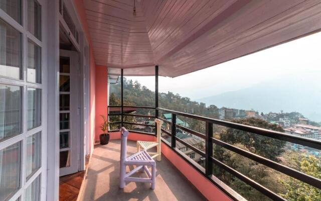 Tag Along 2 0 Hostel Gangtok