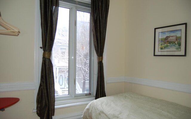 Le Chasseur Bed and Breakfast