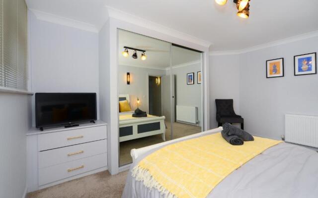 Beautiful Apartment near Bournemouth, Poole & Sandbanks