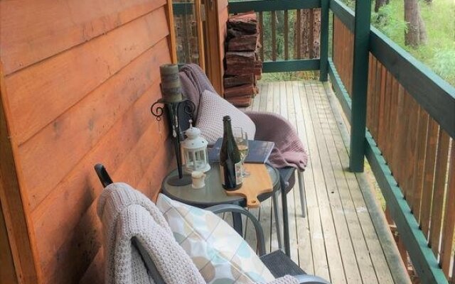 Cockatoo Cottages