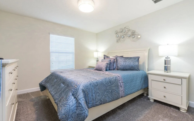 Stinger Drive villa 8953 Champions Gate