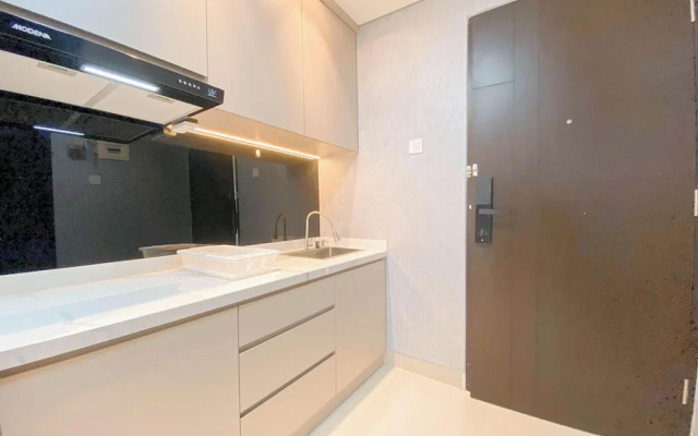 Comfort Living Studio At Patraland Amarta Apartment