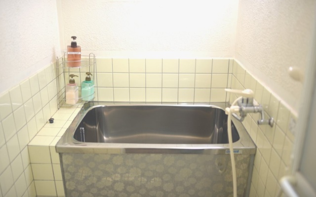 京都橘屋旅馆-今熊野(Guest House Kyoto Tachibanaya Imakumano) – Bathroom – Kyoto