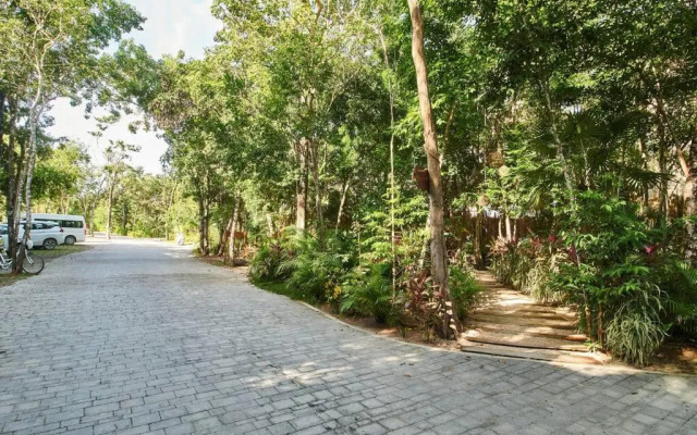 Nuuch Classy PH w/ private Pool/Rooftop, Aldea Zama