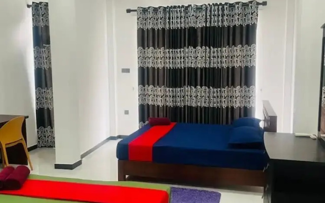 Hotel Ceylonia Colombo