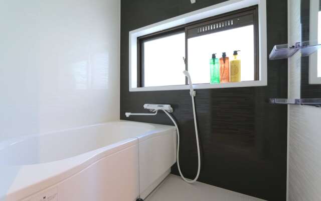 Elizabeth Garden Shinmachi