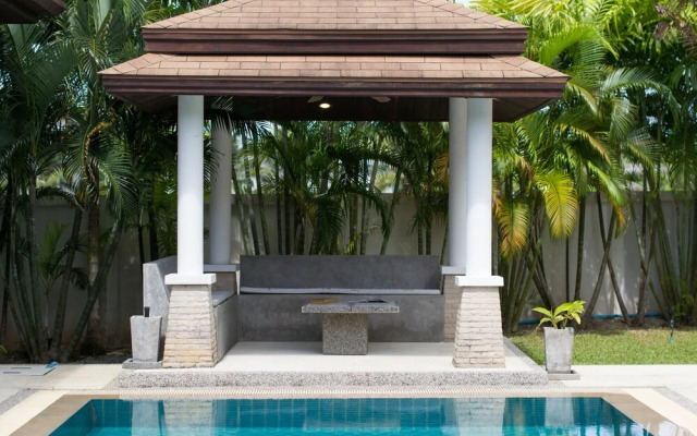 Boutique 3BR Pool Villa White Cove Rawai