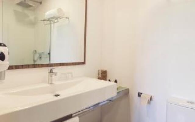 MasQi, The Energy House