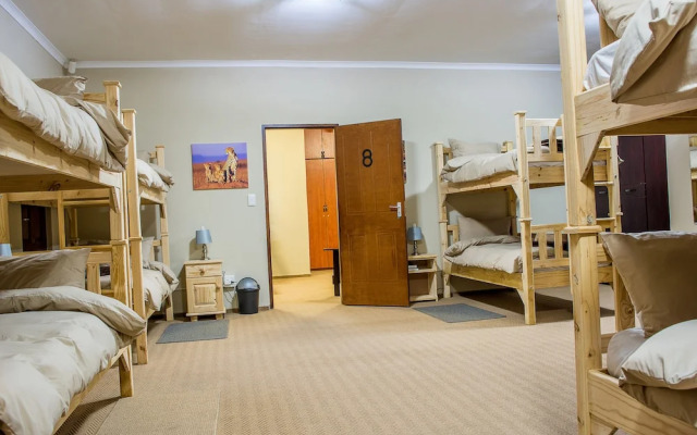 Sea View Backpackers - Hostel