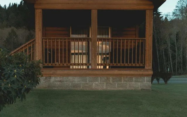 Watefront at Potlatch