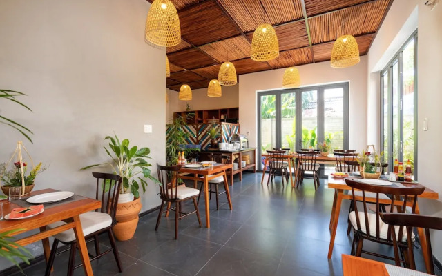 Tropical Home Villa