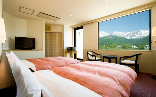 Hotel Hakuba – Guest Rooms – Hakuba