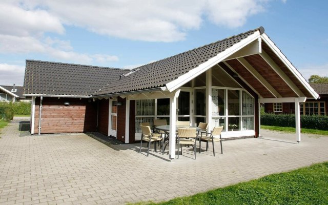 8 Person Holiday Home in Juelsminde