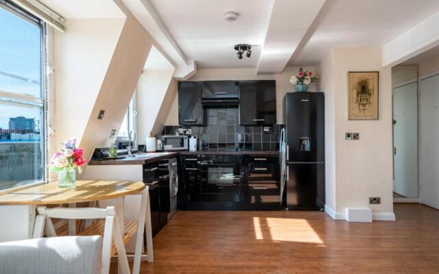 South Kensington 1BD pad 5mins to Gloucester rd